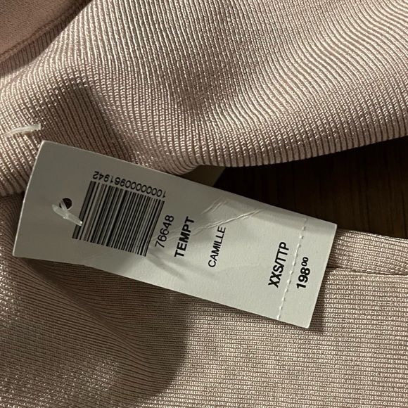 Aritzia Dress ✨ - Picture 4 of 4